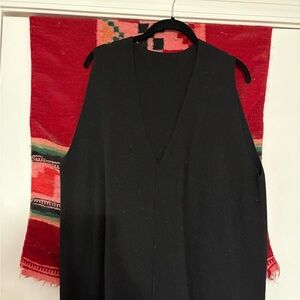 Muji Black Sleeveless Tunic Top